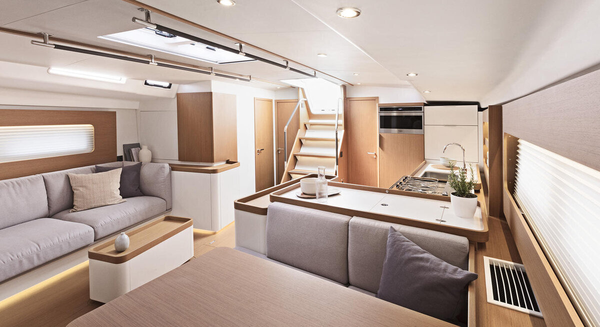 beneteau-first-yacht-53-interior-3