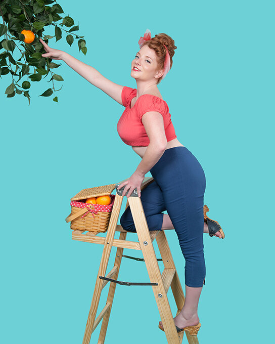 Orange_Picking_Pinup