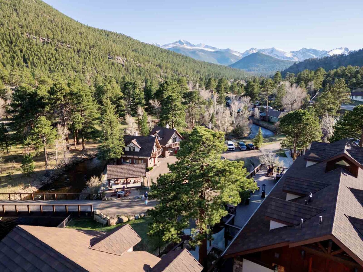 The-Landing-At-Estes-Park-Welcome-Party-112