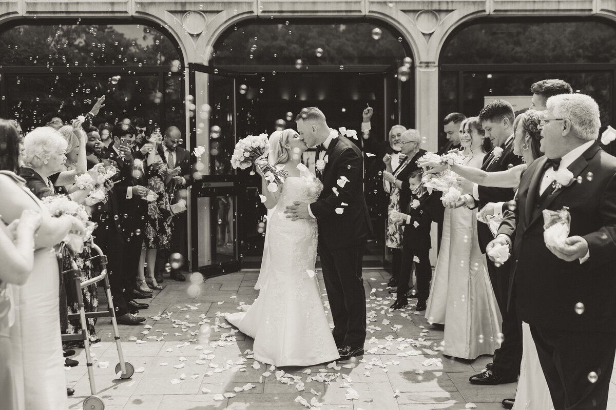 240816-Victoria&Joseph-LeonardsPalazzo-Wedding-GreatNeck-NY-Previews-Web-122