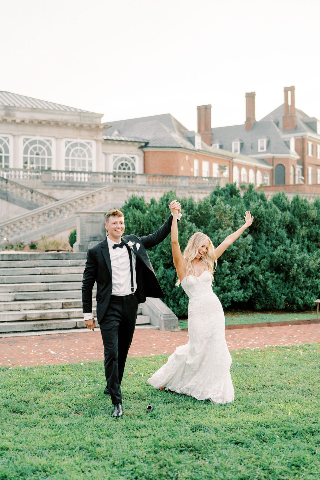 Hannah&Andrew_GallisonHallWedding_SneakPeek-133