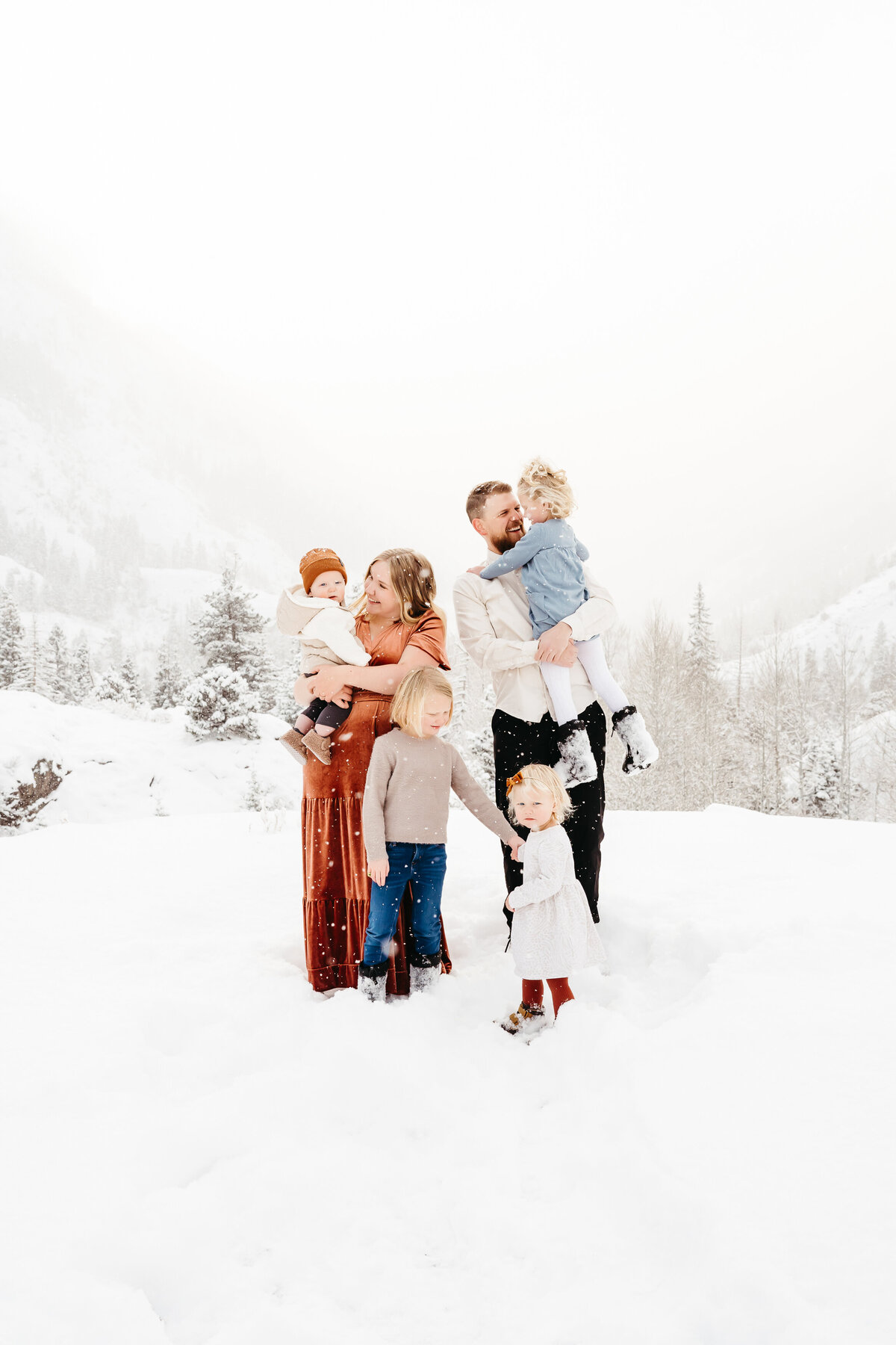 Sam-Murch-Photography-Ouray-Colorado-Winter-Family-Photography-14