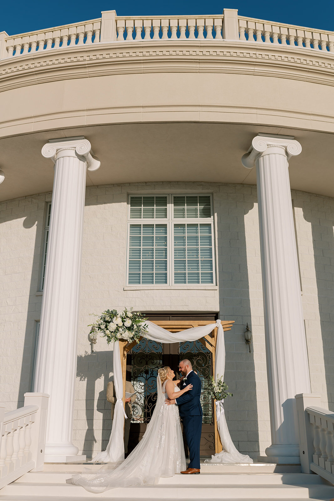 miranda-rose-photo-whitehurst-gallery-elopement-chantilly-chic-celebrations-12