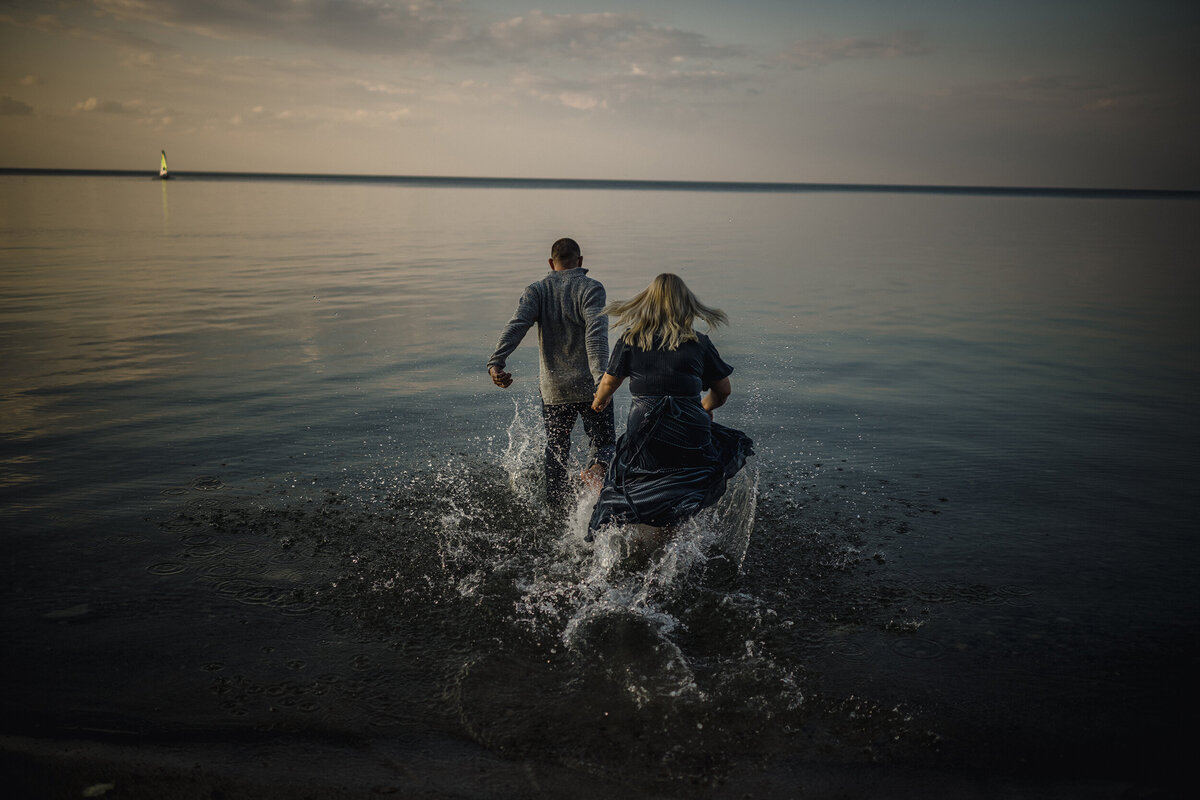 Door county engagement session.