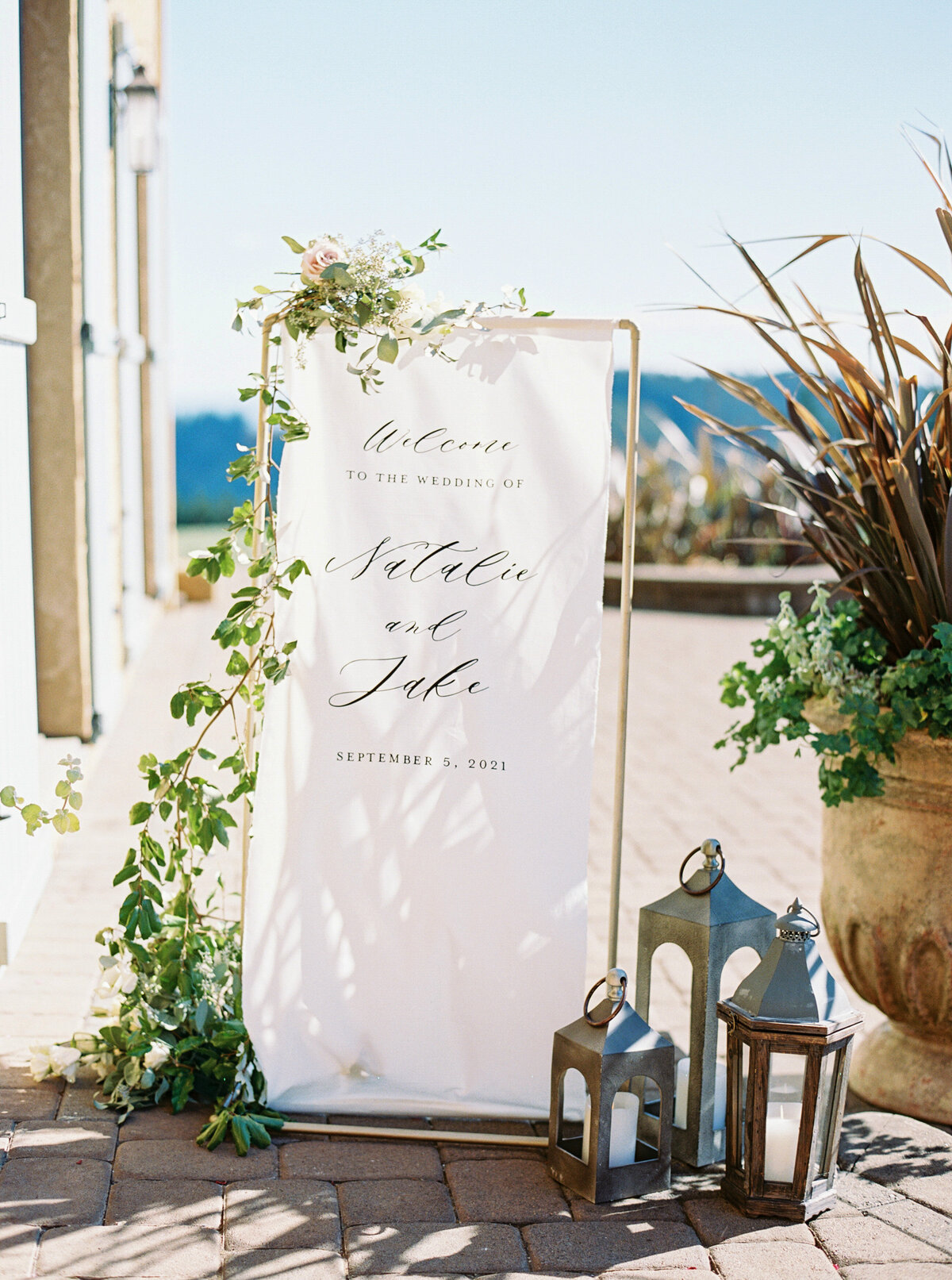 wedding-at-black-walnut-inn-and-vineyard-photography-by-the-tenneys-24