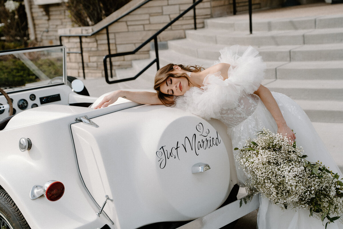 classic car wedding 8