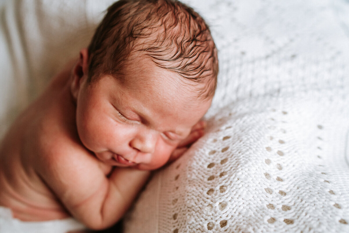 newborn-baby-photographer-home-shoot-zoecphotography-buckinghamshire-19