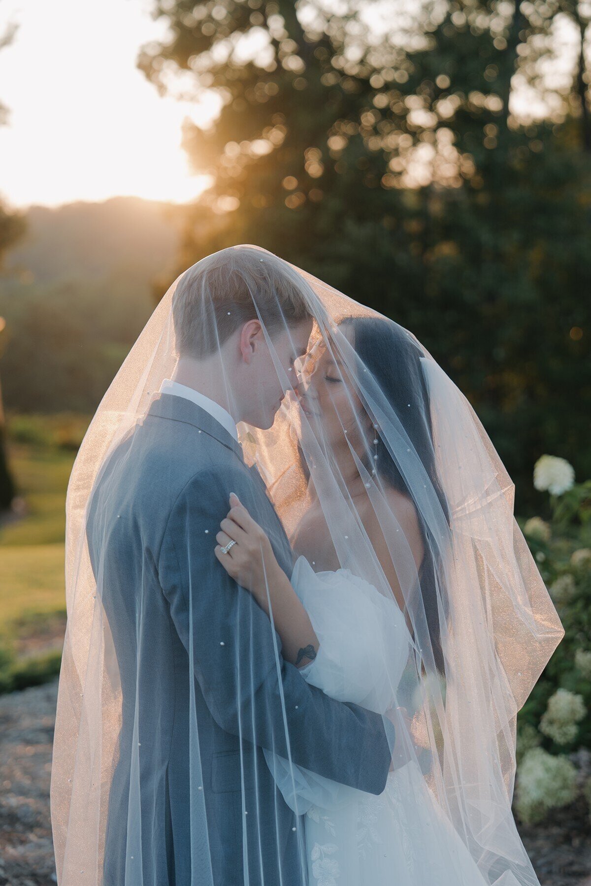 north-carolina-wedding-photographer-stephanie-small-weddings-00089