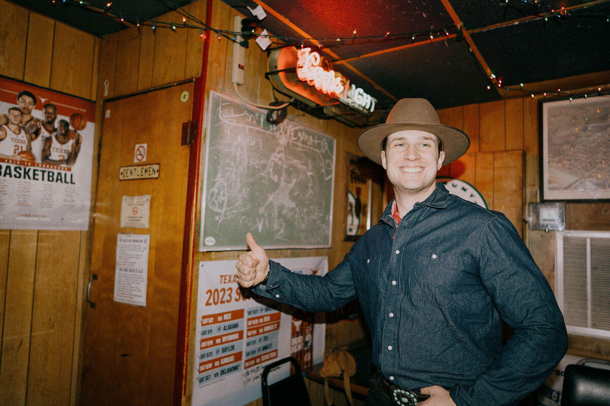 Camila&JeffEngagementPhotos_AustinTexasWeddingPhotographer_HereafterFilms-103