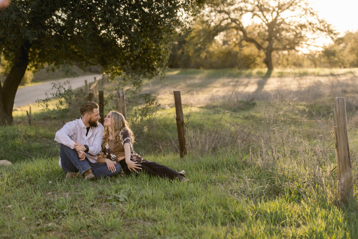 San-DIego-Engagement_Photographer_Country_021