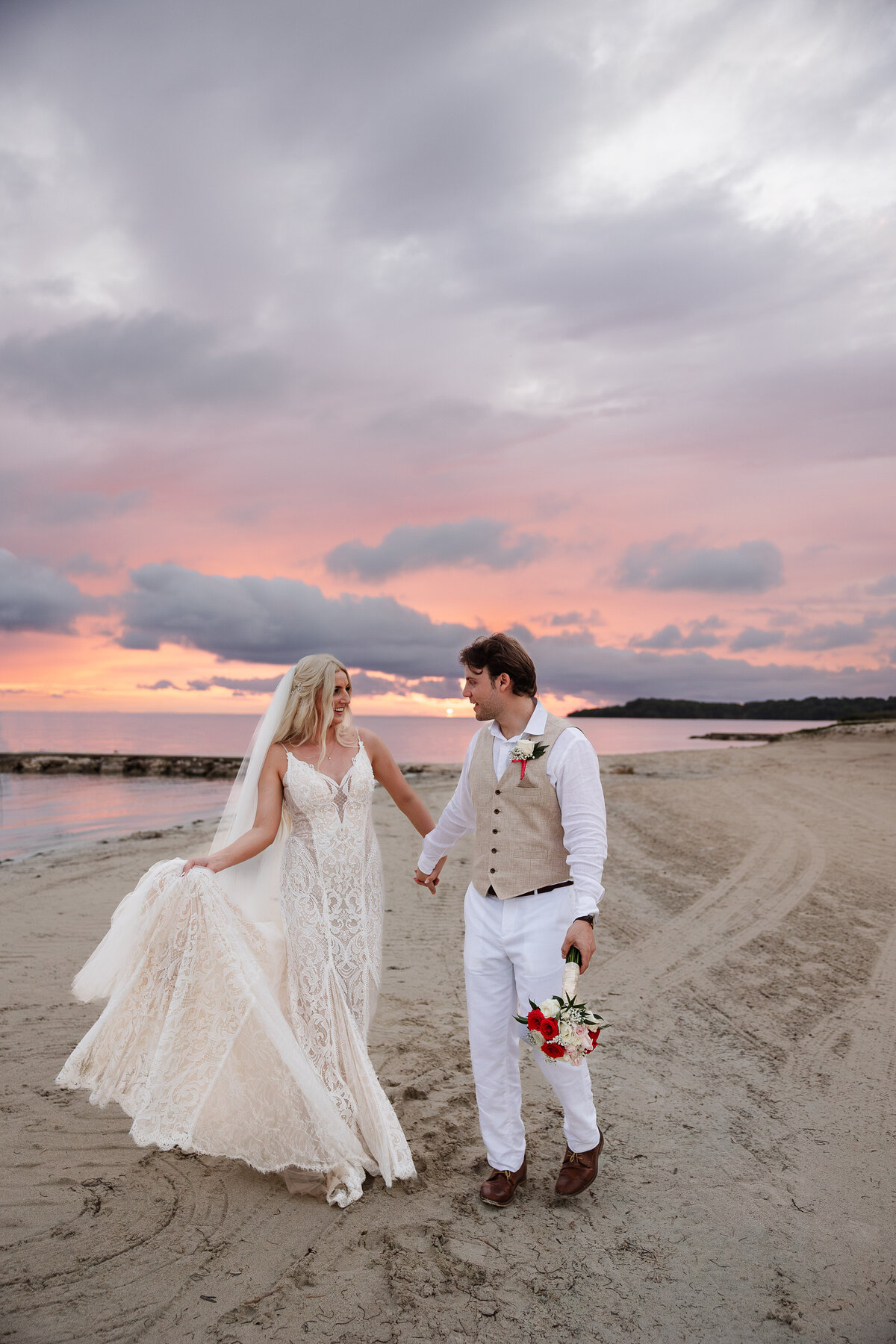 Kansas City Documentary wedding photographer_CaitlynCloudPhotography743