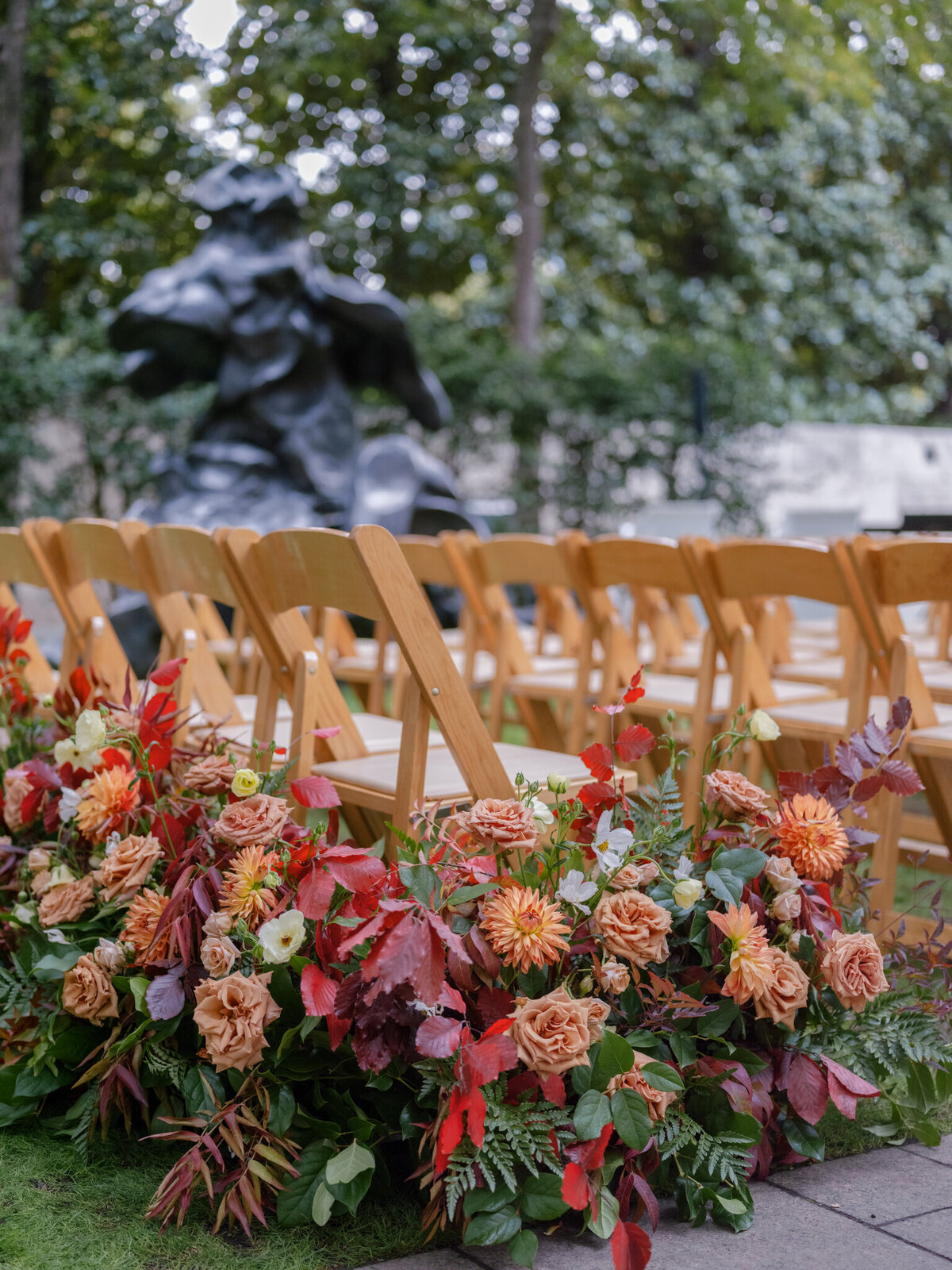 Sunset wedding ceremony at Nasher Schulpture Center