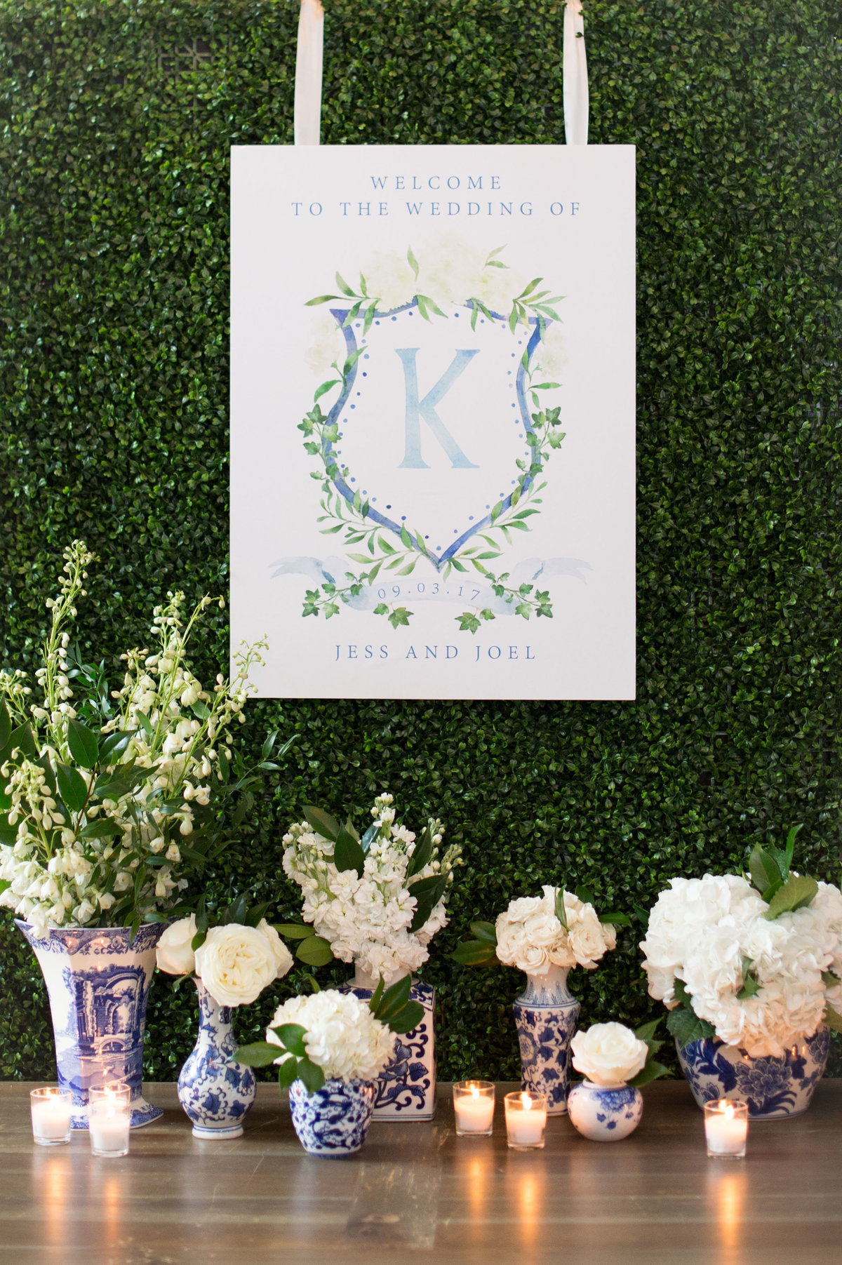 Life in Bloom Best Chicago Wedding Florist Ivy Room Preppy and Classic Wedding10