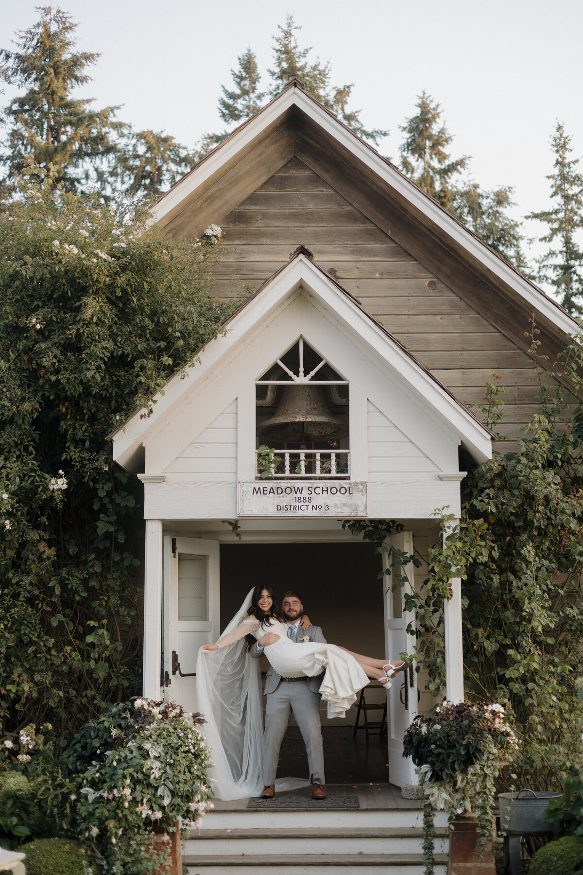 pnw-intimate-wedding-photographer66