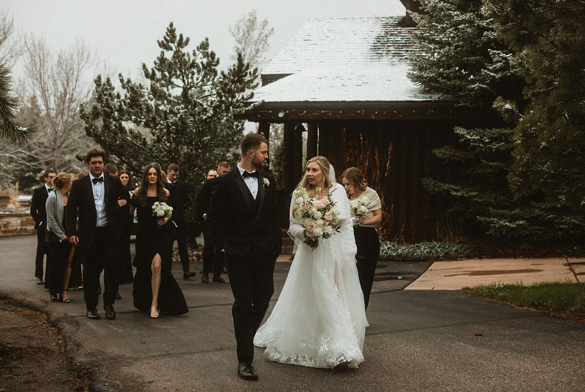 pine mountain ranch wedding in the snow