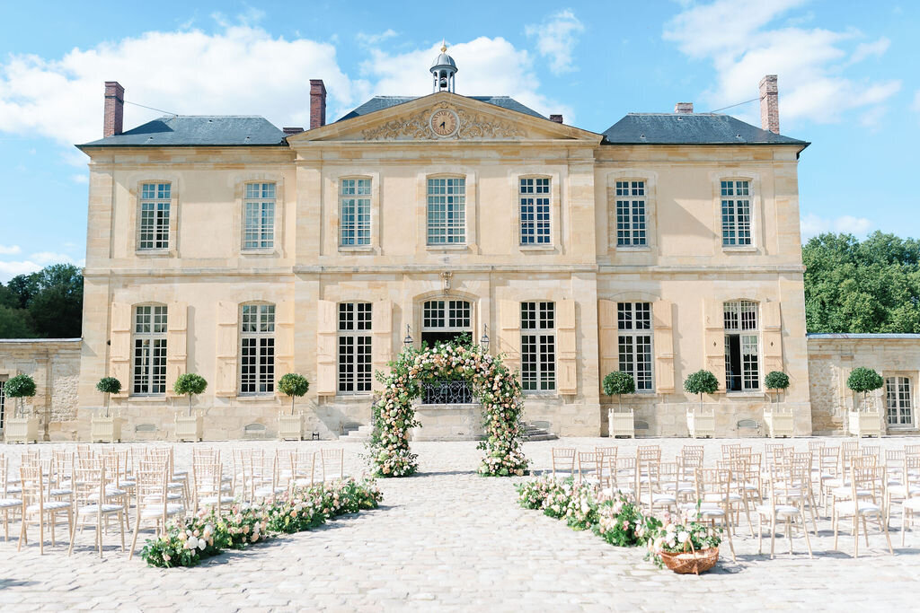 Chateau_de _Villette_paris_wedding_florist_capucineatelierfloral-6 2