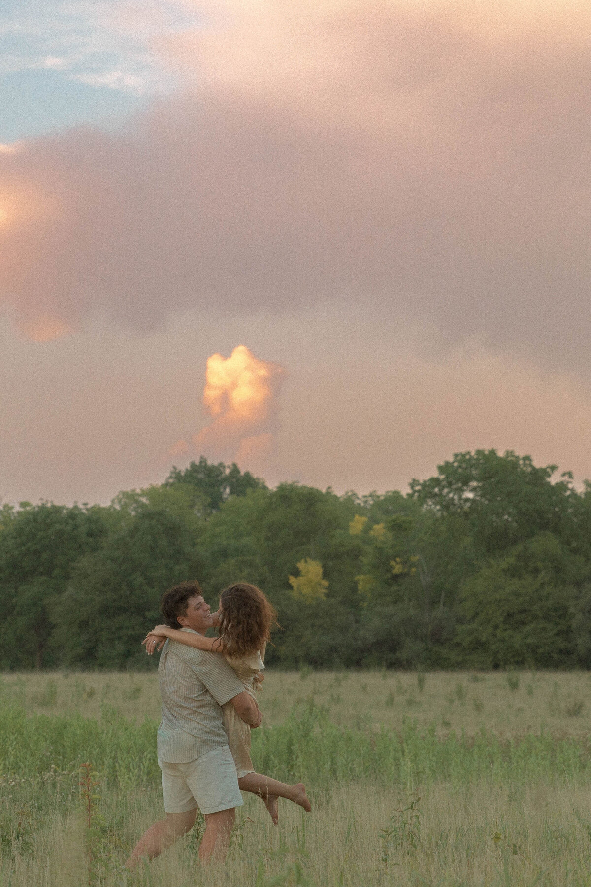Meghan Hofer Photography Nostalgic and Artful Weddings and Portrait Photographer in Indiana — Couples Photo 13