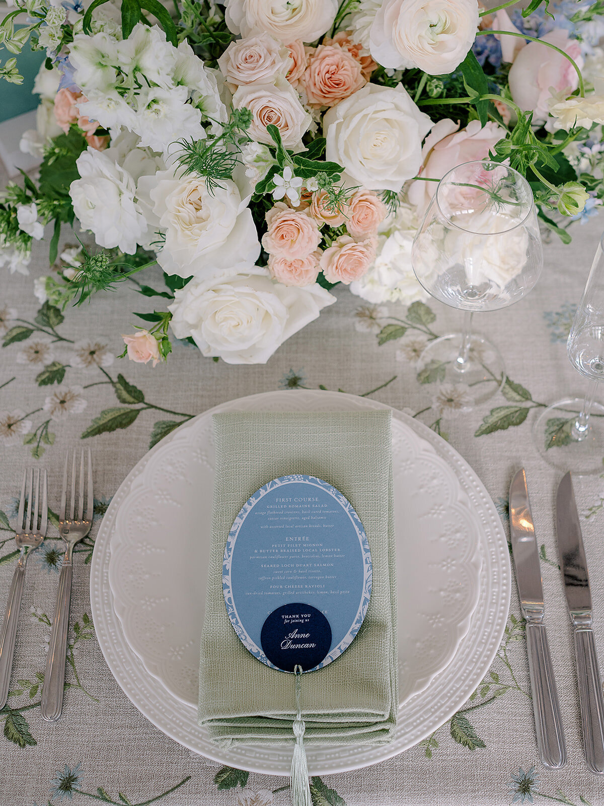 Kate_Murtaugh_Events_Cape_Cod_wedding_planner_reception_place_setting