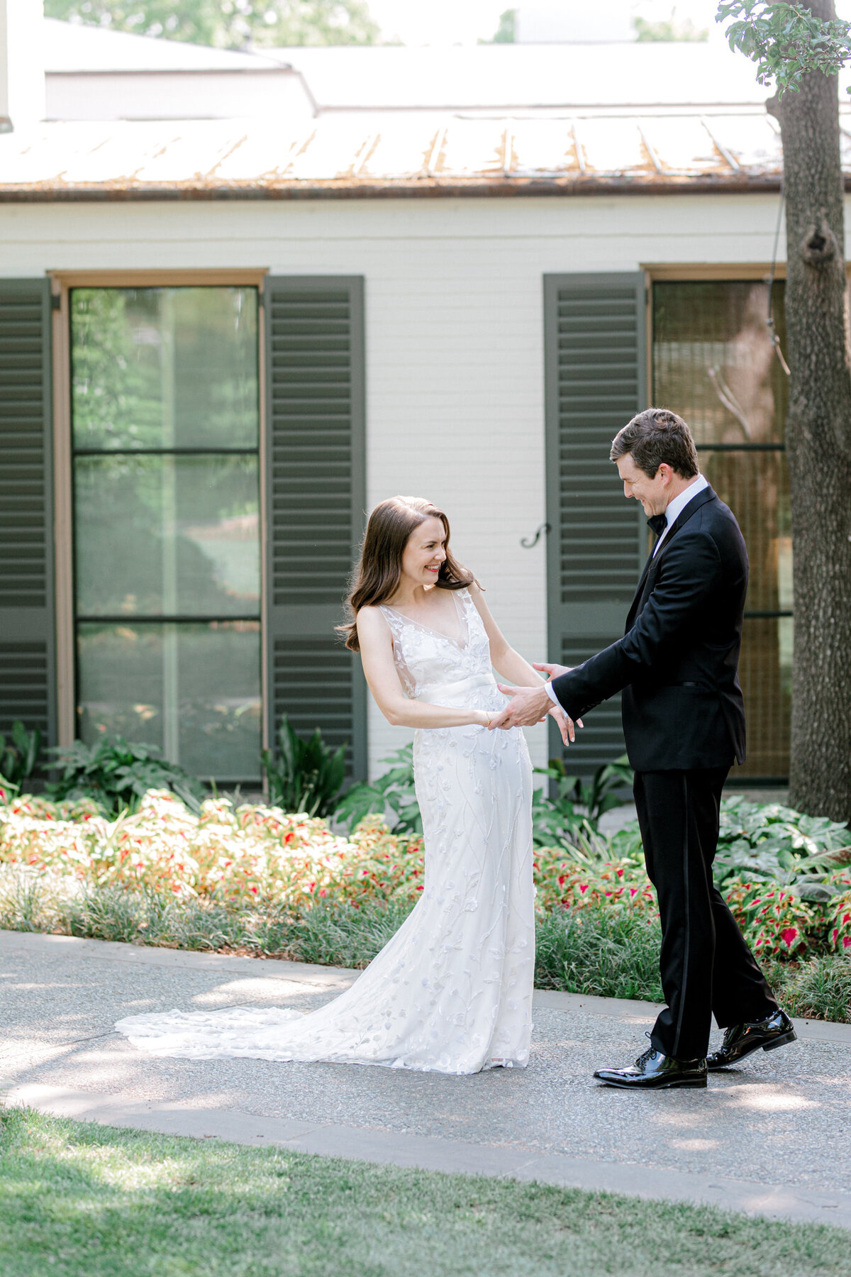 Gena & Matt's Wedding at the Dallas Arboretum | Dallas Wedding Photographer | Sami Kathryn Photography-66