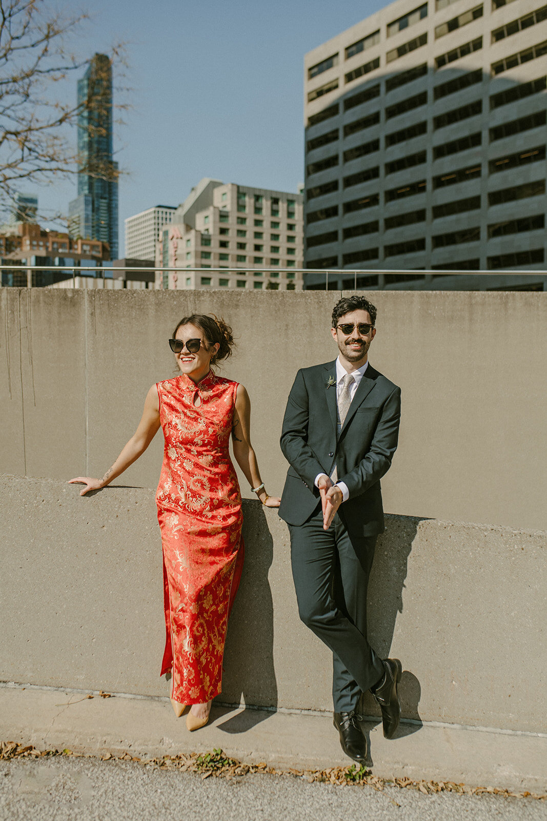 toronto-city-elopement-city-hall-ttc-subway-sugar-beach-fun-romantic-sumer-wedding-2765