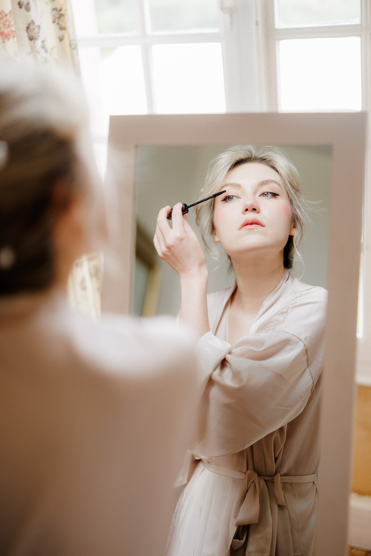 Modern_Chic_Chateau_Valouze_Destination_Wedding_Photographer-19