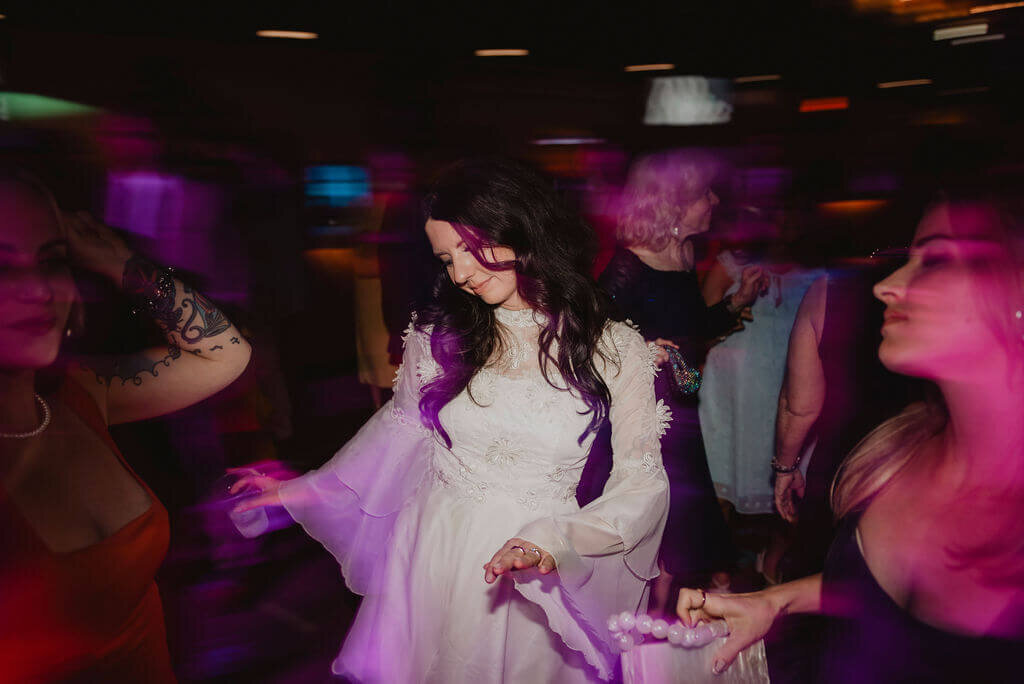 82.eastside-bowl-bowling-alley-prom-inspired-wedding-modern-vintage-events