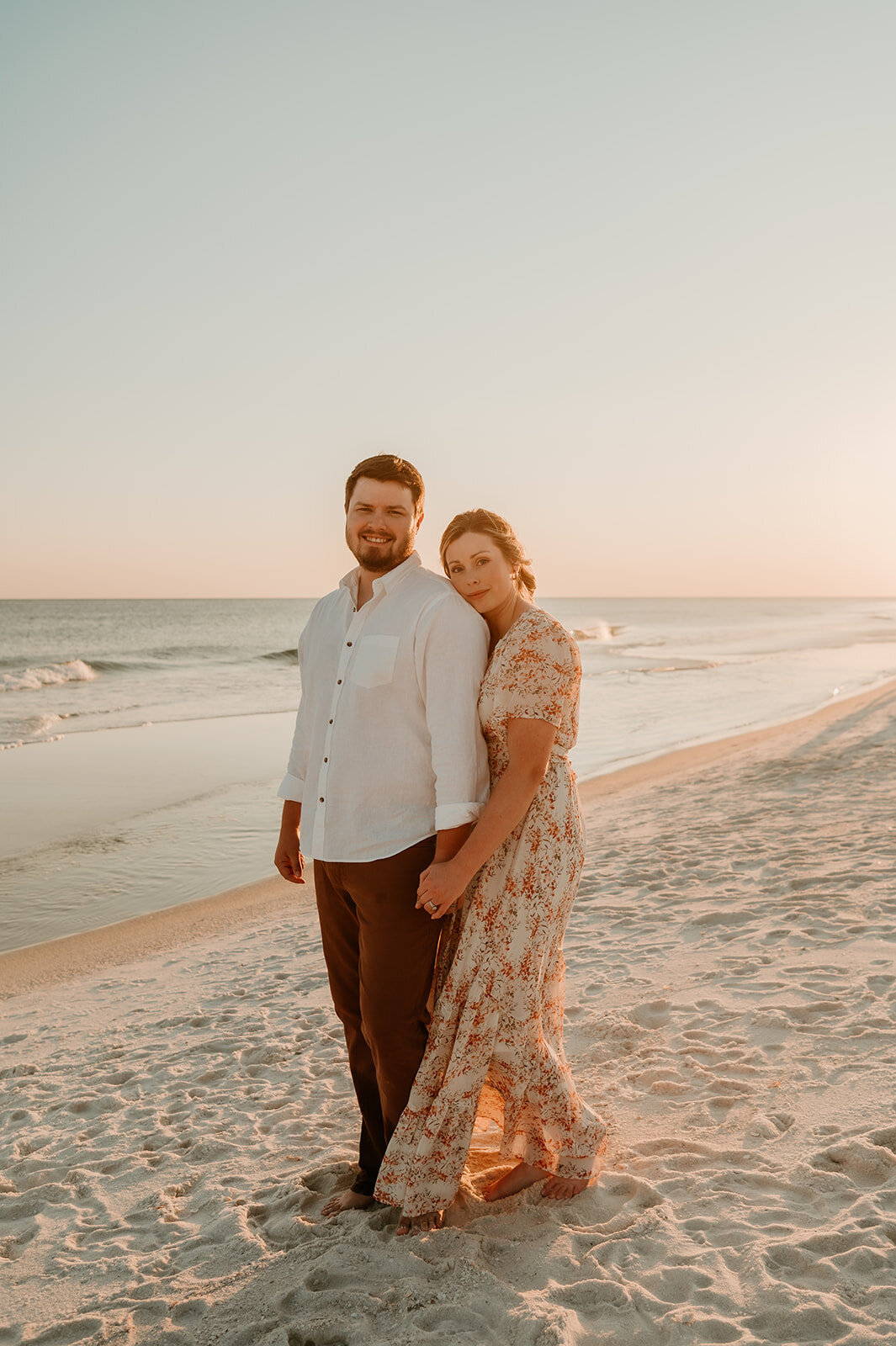 Couples-pictures-in-Pensacola- Beach