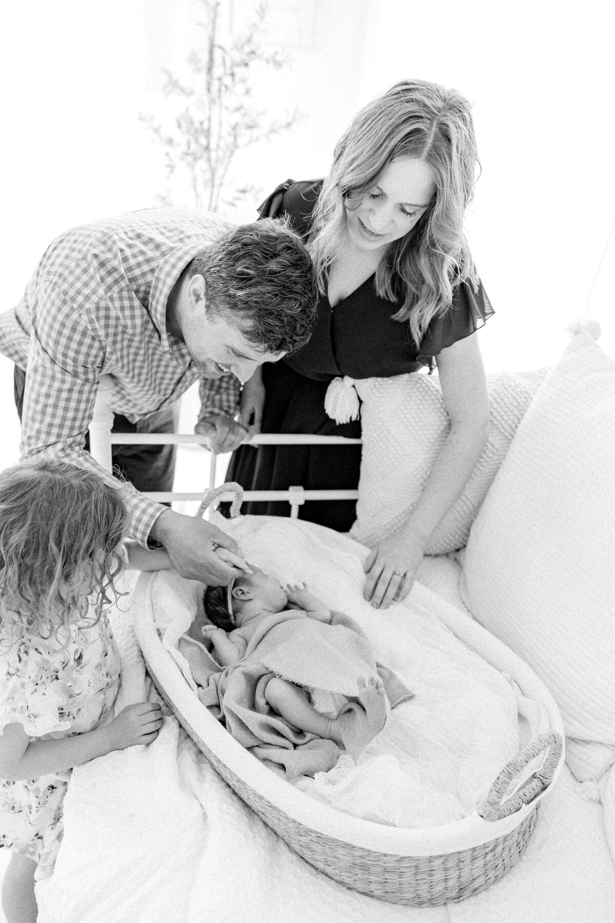 JenniferKamenPhotography- minnetonka newborn photographer