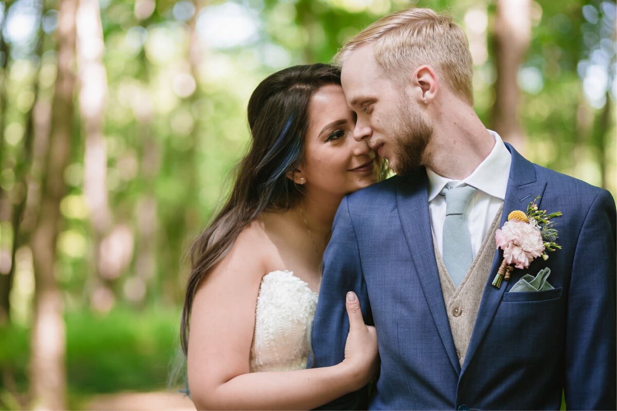 66-handsome-hollow-barn-wedding