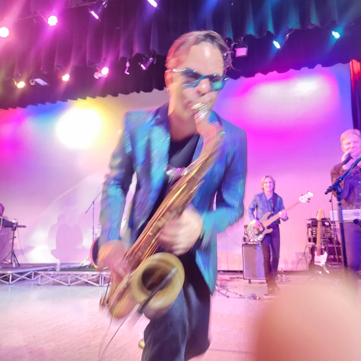 Saxy Stage Blur