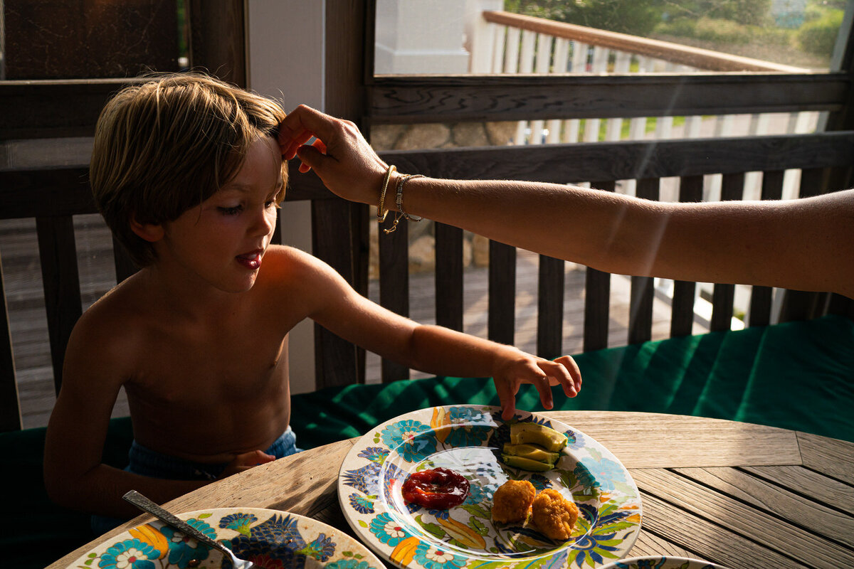 luxury-vacation-photographer-kirsten-lewis-Watch-Hill-Rhode-Island055