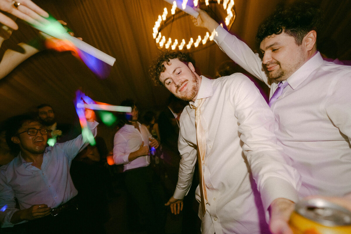 Lindsey&AlexWeddingPhotos_Film_AustinWeddingPhotographer_HereafterFilms_-117