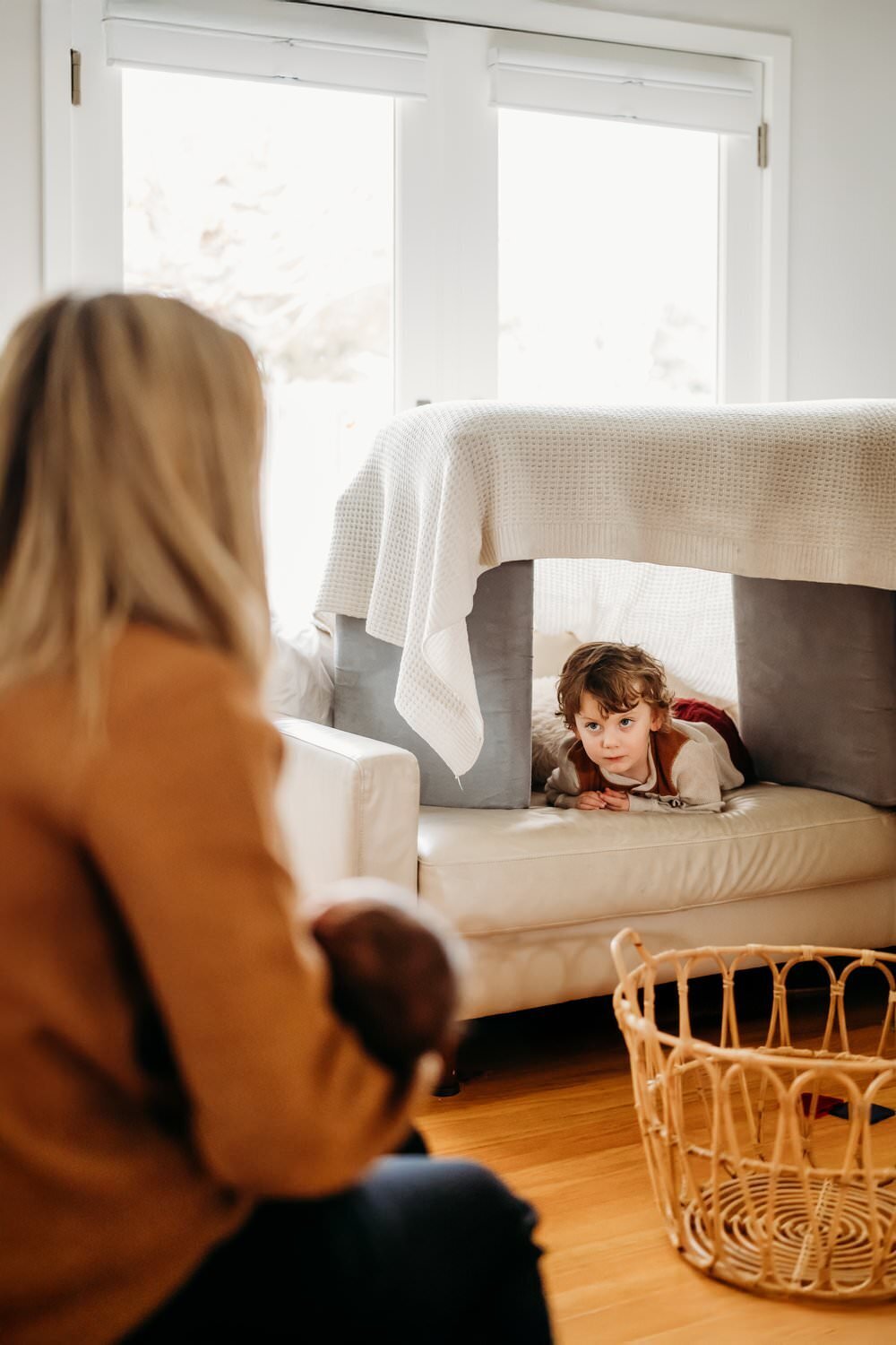 toddler-during-newborn-photos