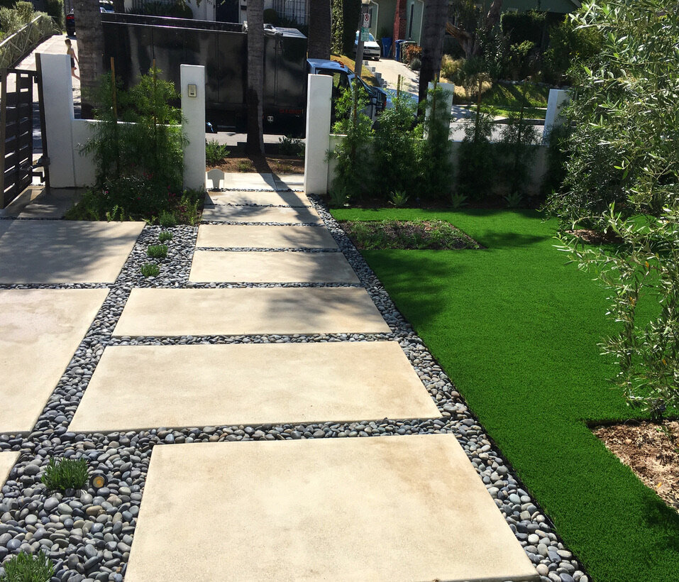 B3D07B29-AD6E-47D1-B0DD-052DE3351163_1_105_c