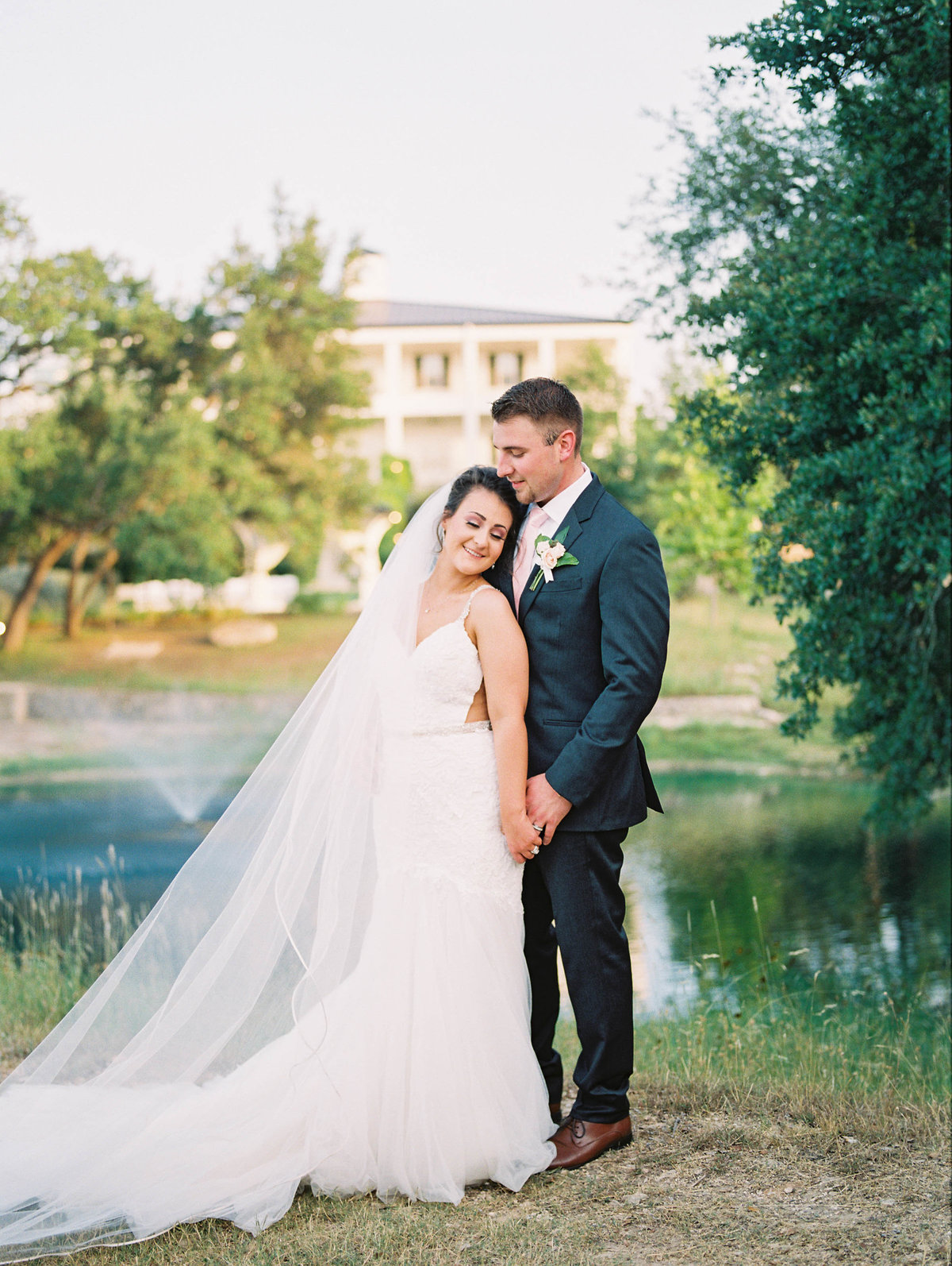 Bride and Groom at Kendall Plantation