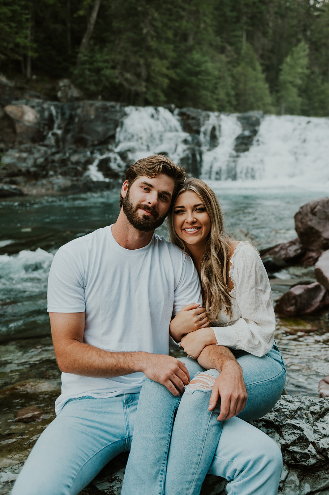 presley-gray-glacier-national-park-engagement-0634