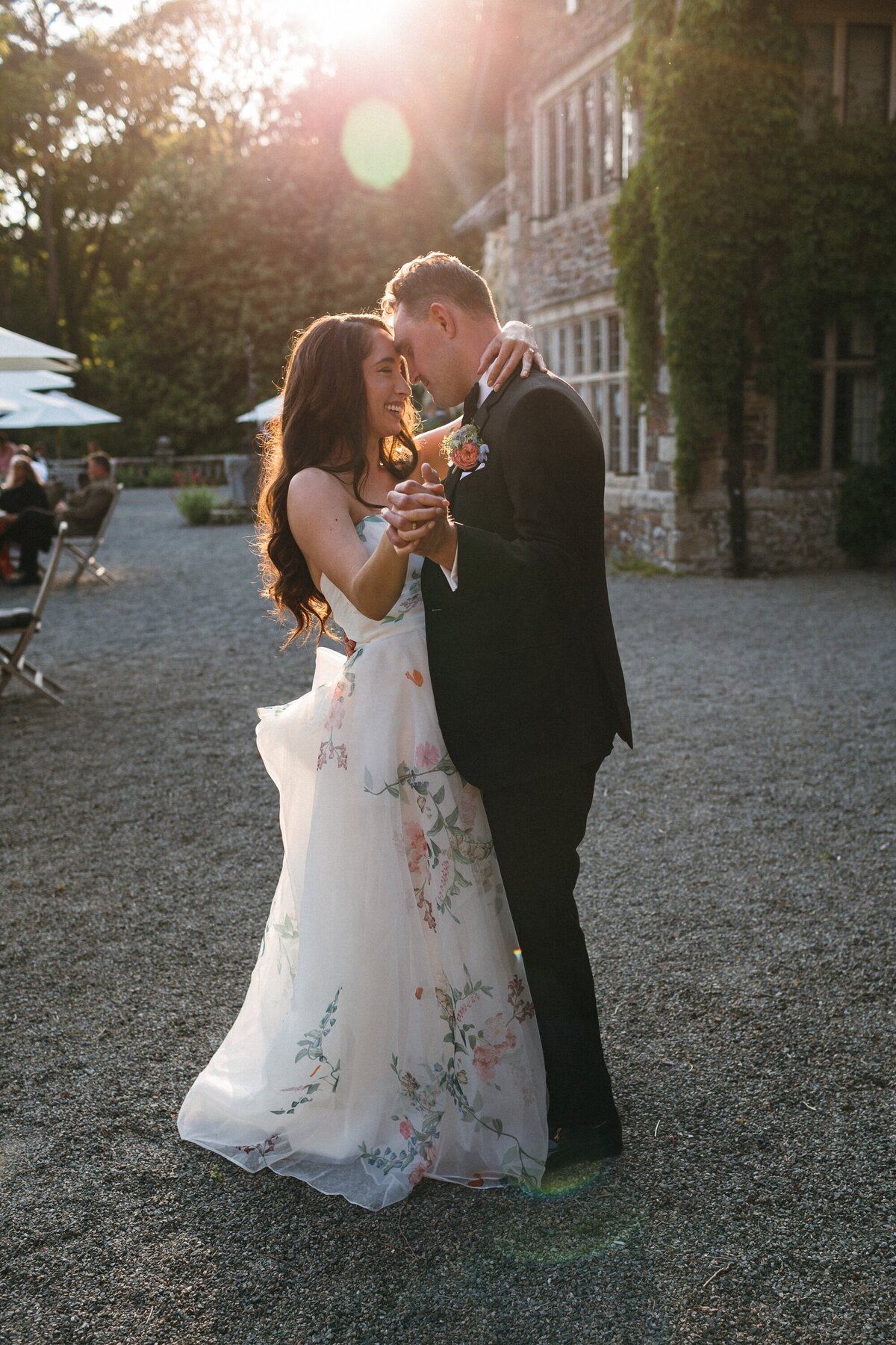 Intimate Destination wedding in Devon, UK_Ariel & Brett_Floral Summer wedding at Coombe Trenchard_074