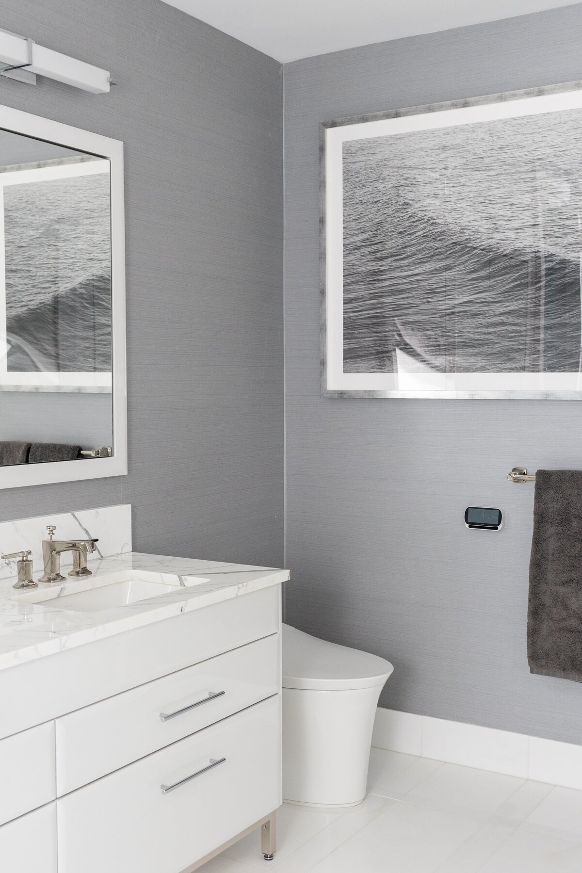 tiffany-barqawi-seaport-condo-bathroom