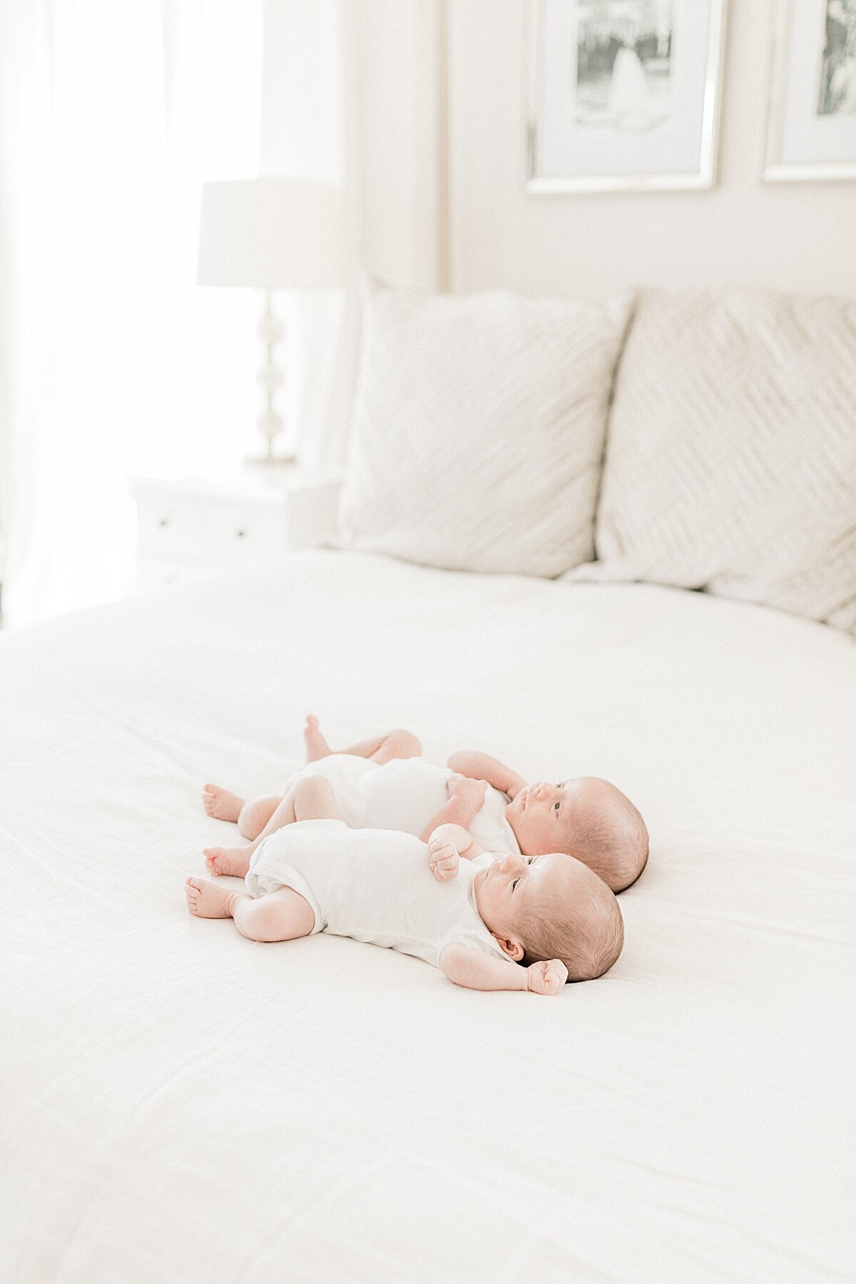 charleston-baby-photographer-twin-newborn-session-caitlyn-motycka-photography_0004