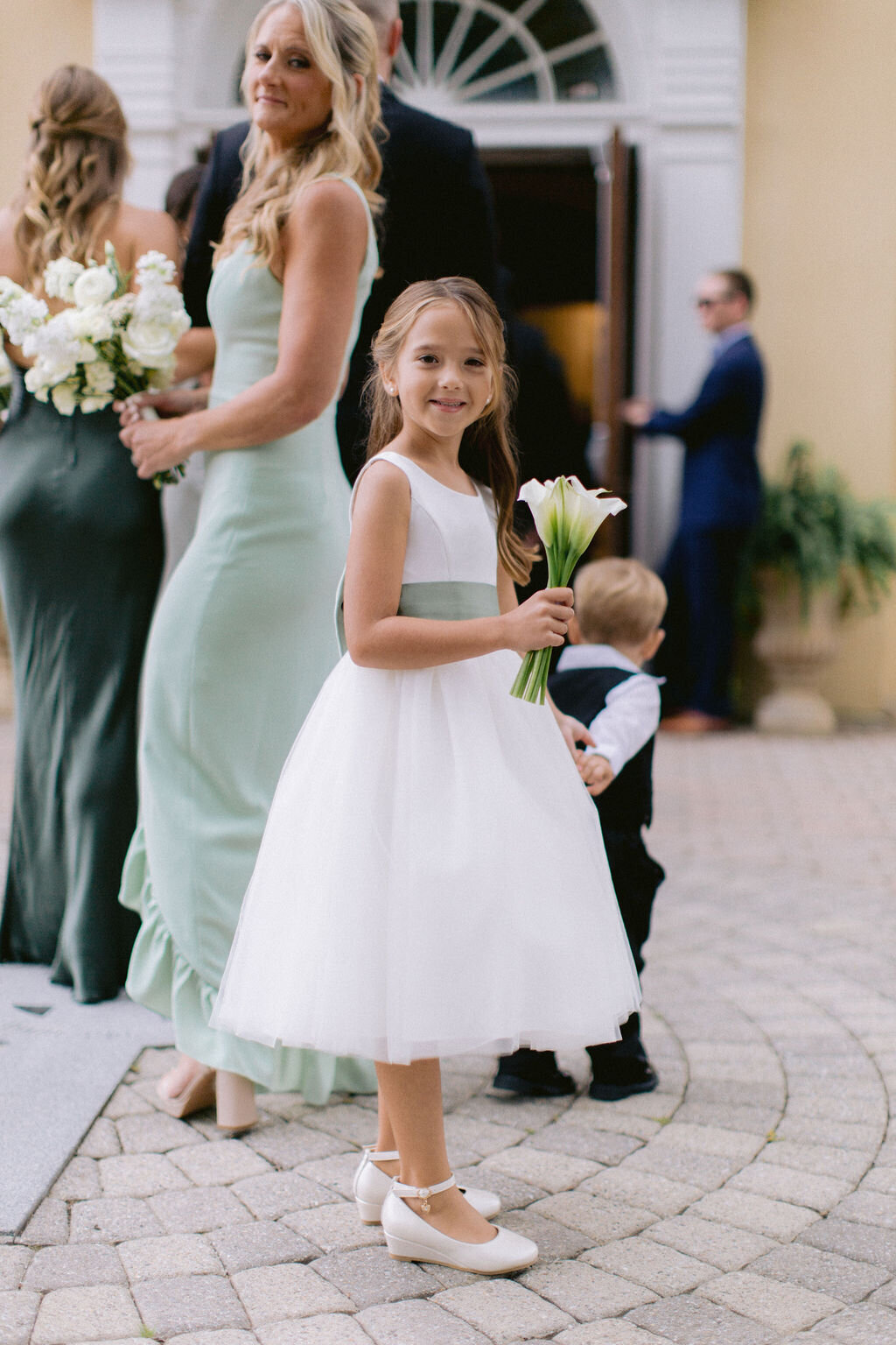 NikkiSanterre_EastCoastLuxuryWeddingPhotographer_WilmingtonWeddingSocialGracesEvents_Emma&Andy-116