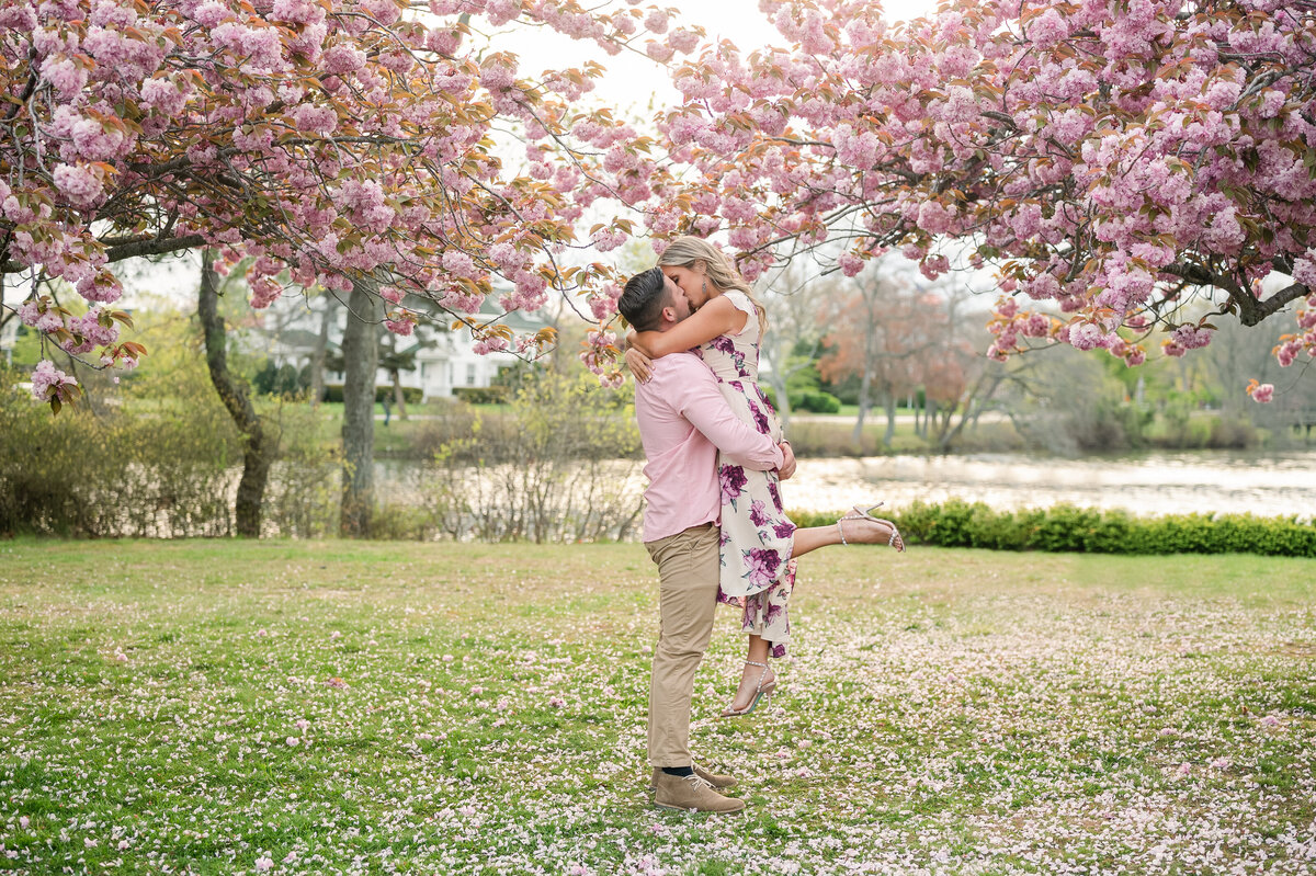 New Jersey Wedding Photographers	Spring Lake, NJ	Devine Park	Engagement Session	Spring April	Elegant Luxury Artistic Modern Editorial Light and Airy Natural Chic Stylish Timeless Classy Classic Romantic Couture Fine Art Experienced Professional Love Couples Emotional Genuine Authentic Real Fashion Fairy Tale Dream Lovers Jersey Shore Intimate	Engagement Session Photos Portraits Image 22