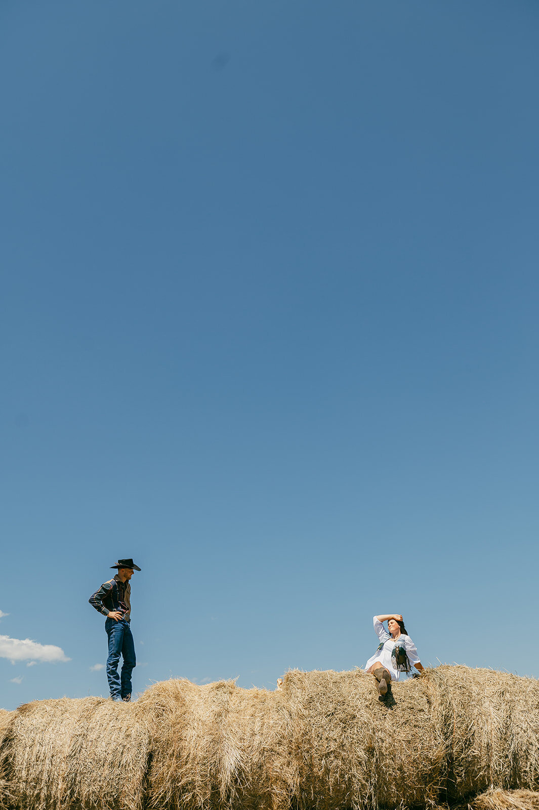 presley-gray-photo-haybale-forest-montana-elopement-7498
