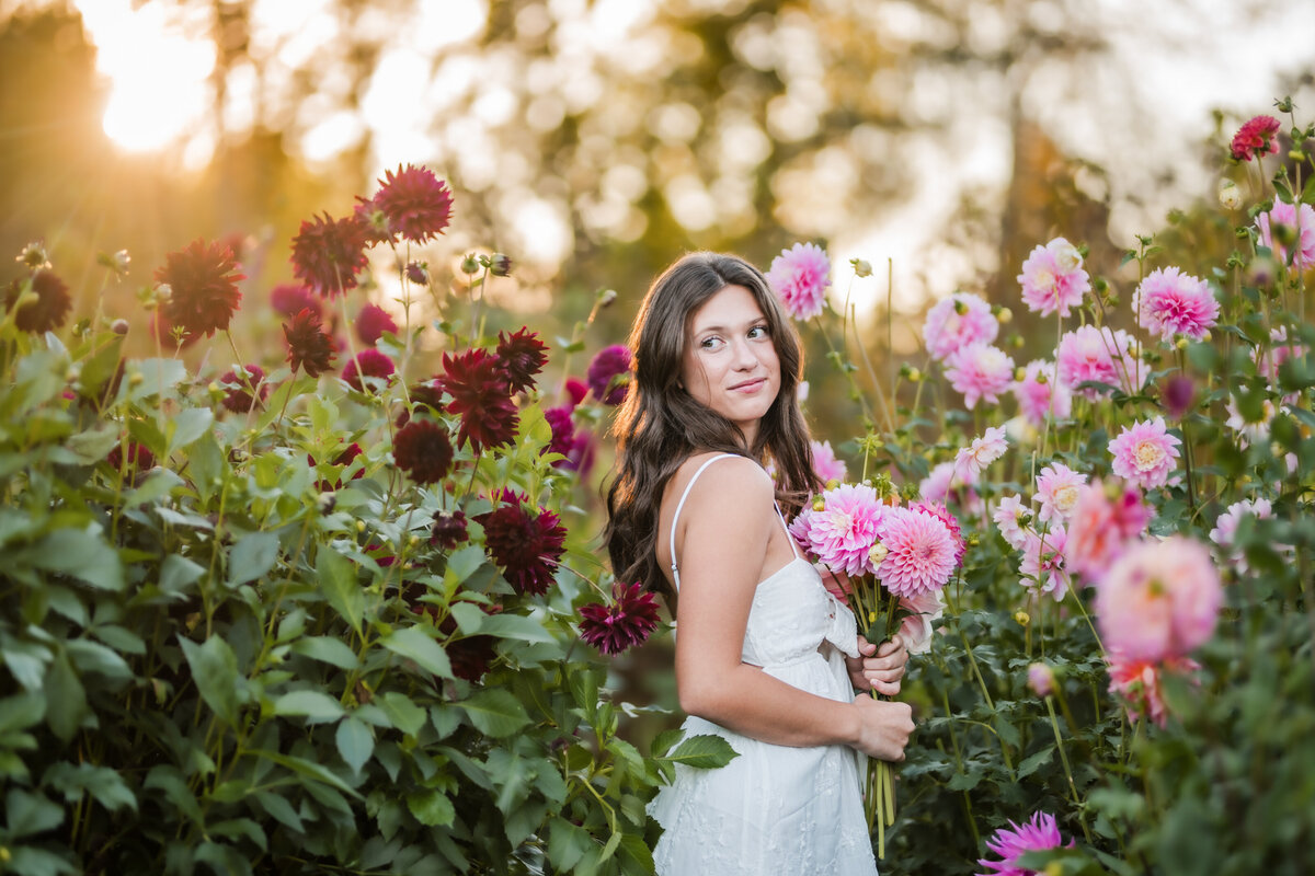 Seattle Senior Photographer | Heleyna Holmes Photography