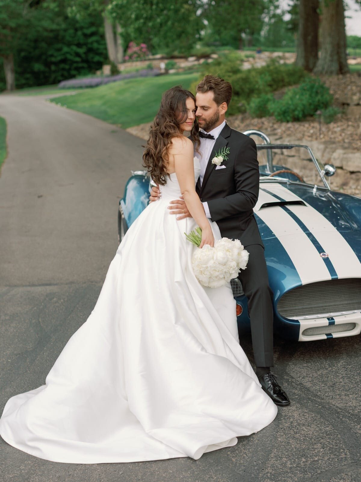 2025_05_17 Jenna + Gray Lake Club Wedding-web-00102