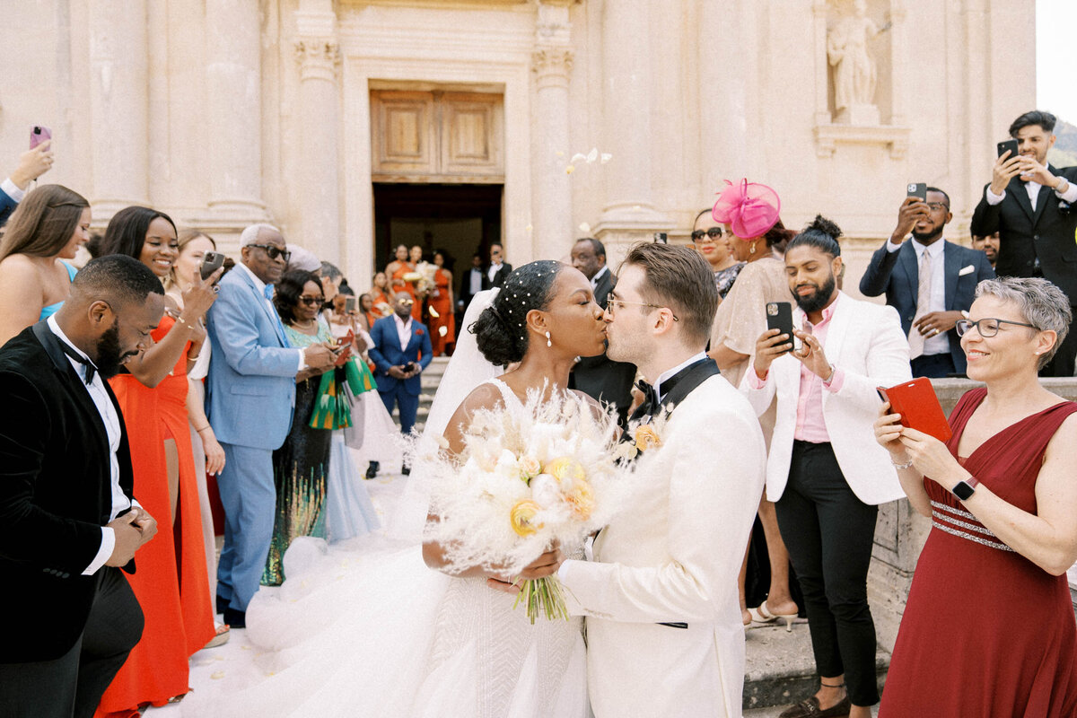 W2-Wedding-Photo-Doyinsola-and-Michael-2022-06-18-2500px-1151