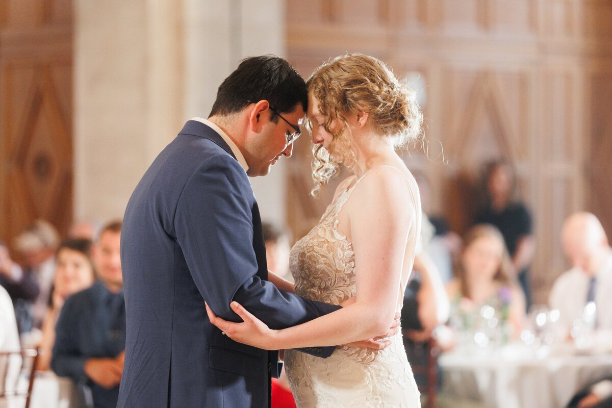 50-grand-rapids-city-flats-hotel-wedding