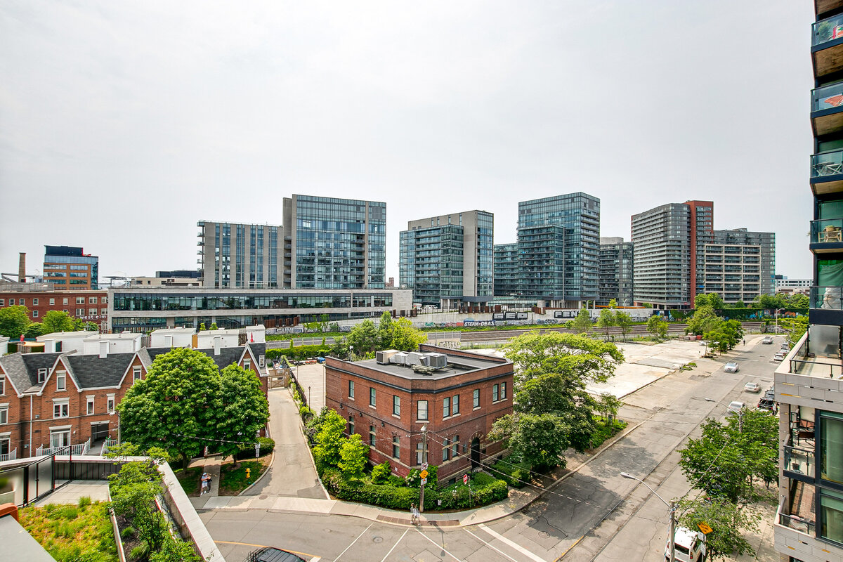 053_View