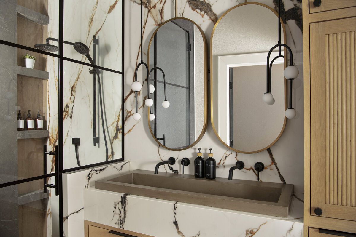 JenniferKizzee-Colchester-01-2