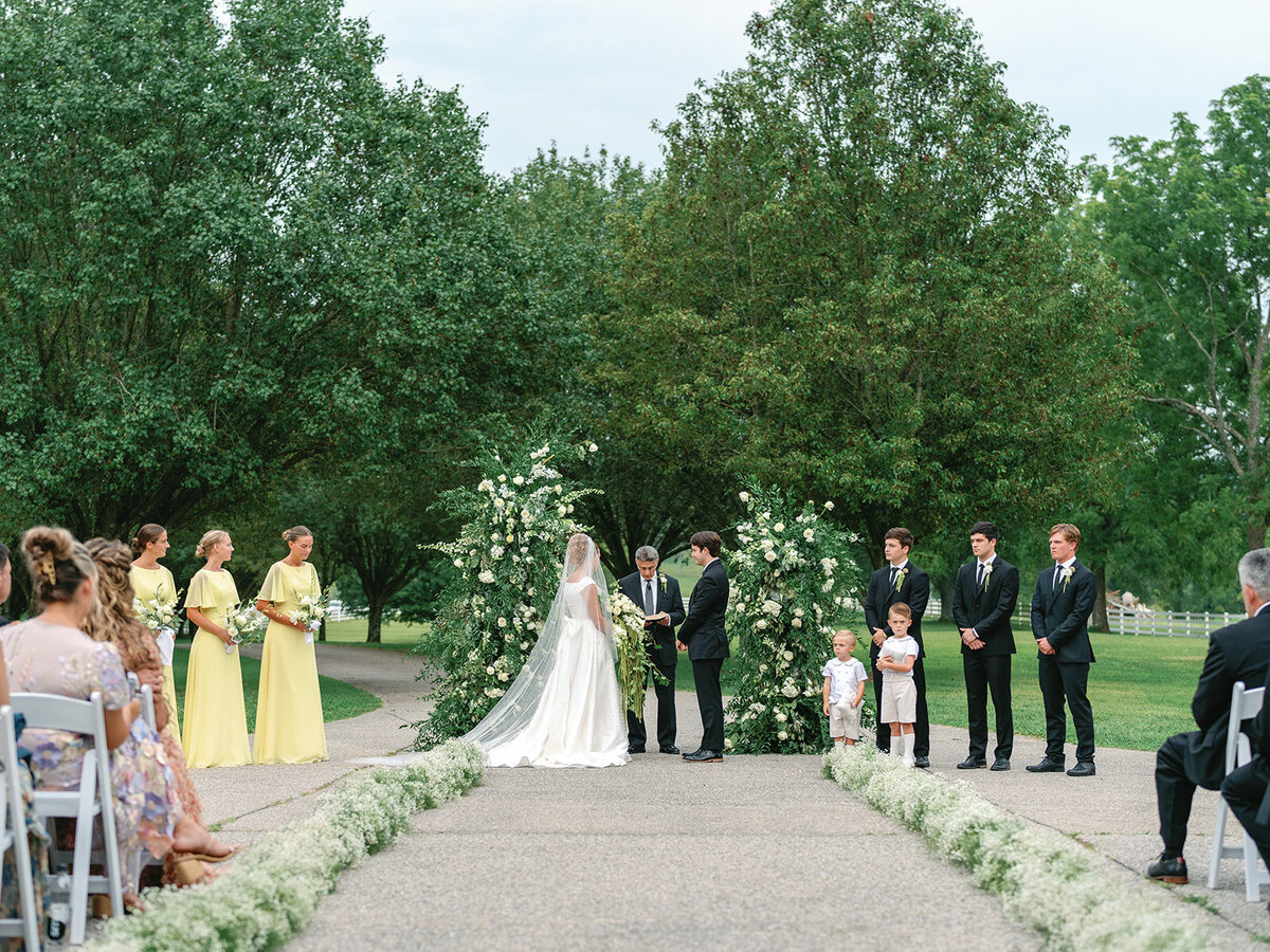 Outdoor wedding ceremony at Passerine Hills Estate in Tennessee