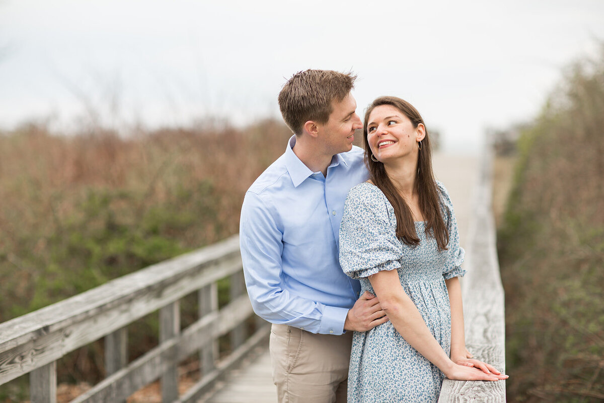 Harkness-Memorial-Park-CT-Stella-Blue-Photography-Engagement-Session